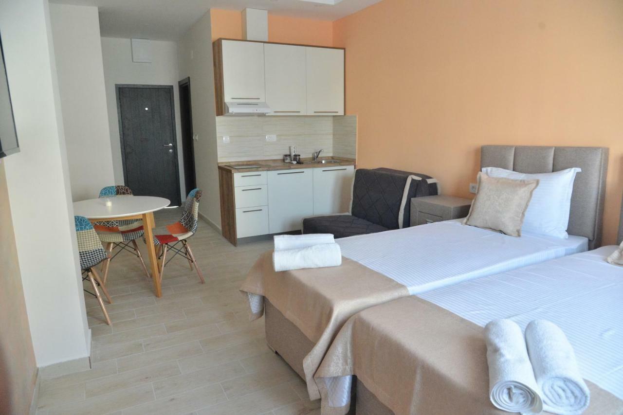 Helada Apartments Tivat Exterior photo