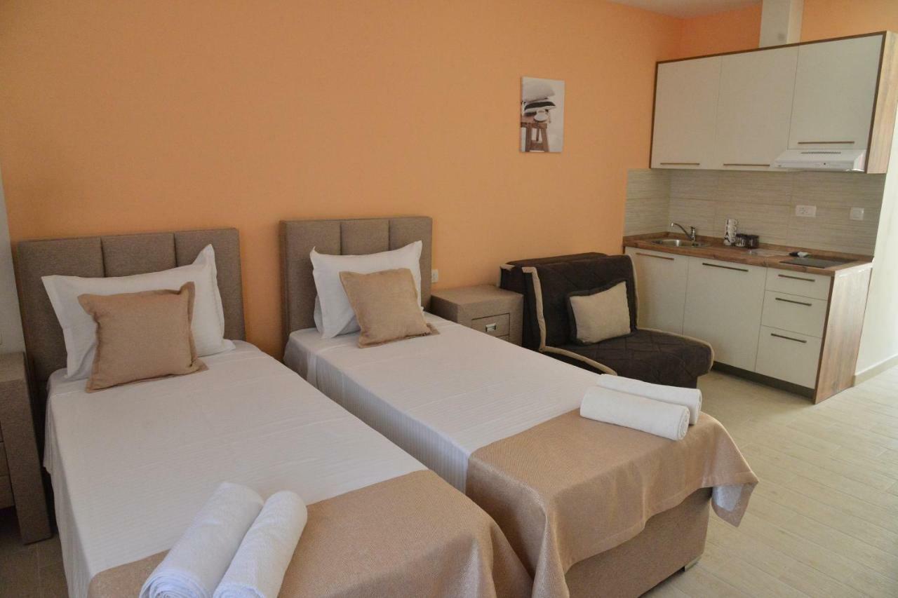 Helada Apartments Tivat Exterior photo